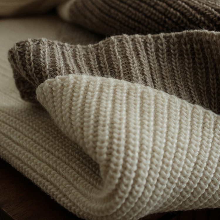 定制羊毛混纺厚灰色白色珠子电缆针织毯子
